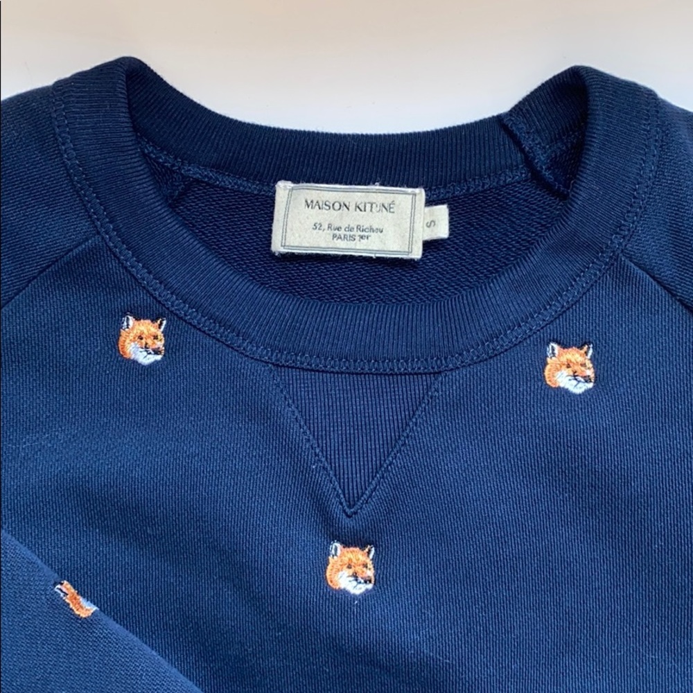 Maison kitsuné navy sweatshirt